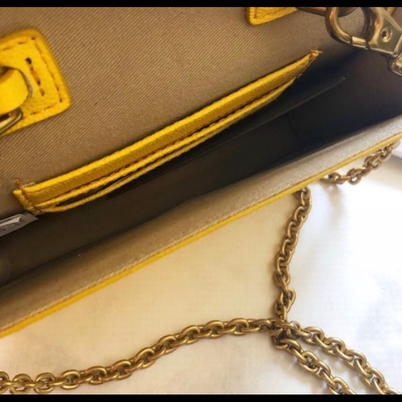 J Crew - Bright Yellow Mini 💛Cross Body Bag - Picture 3 of 4